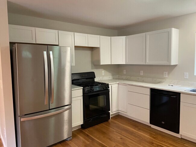 Cocina actualizada - 793 Robertson Dr