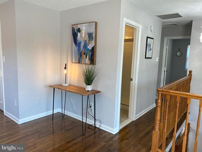 Foto del edificio - 1507 Jasper St