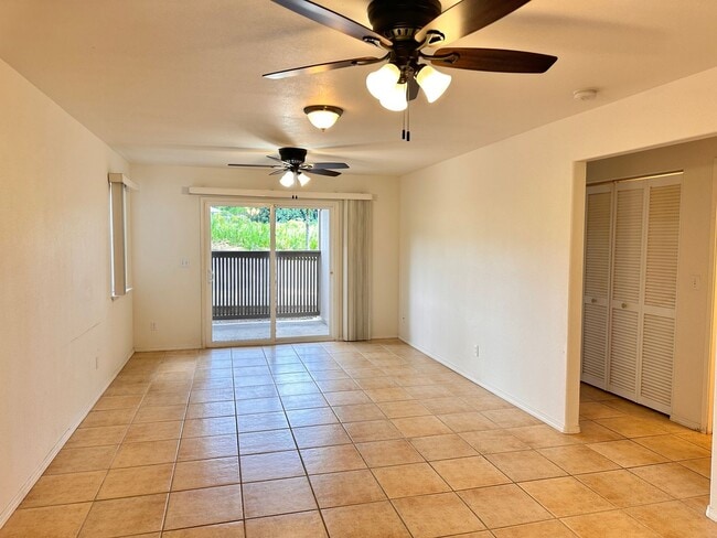 Building Photo - Lease Pending - Ponahawai Quadplex