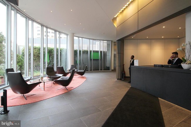 Foto del edificio - 1177 22nd St NW