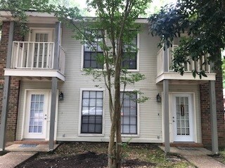 Foto del edificio - 1148 Willow Creek Dr