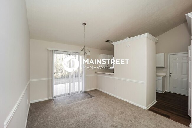 Foto del edificio - 3 Bedroom Pet-Friendly Home in Hampton, GA with Main Street Renewal