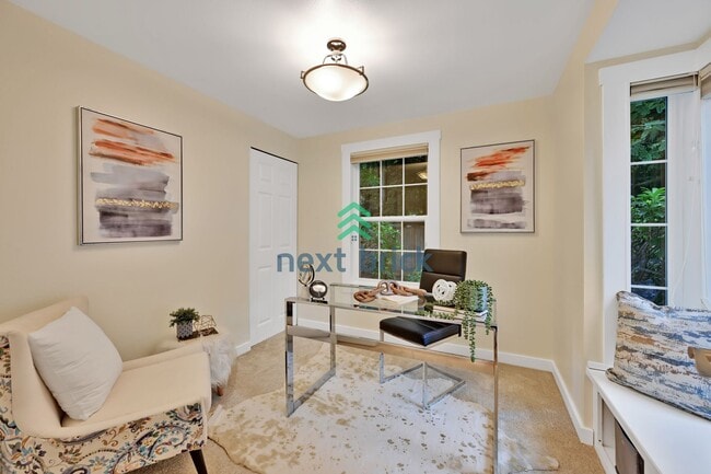 Building Photo - Charming 2-Bedroom Cottage in the Heart of...