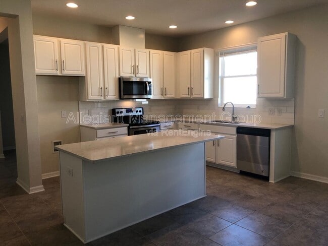 Foto del edificio - 2715 Creekmore Ct