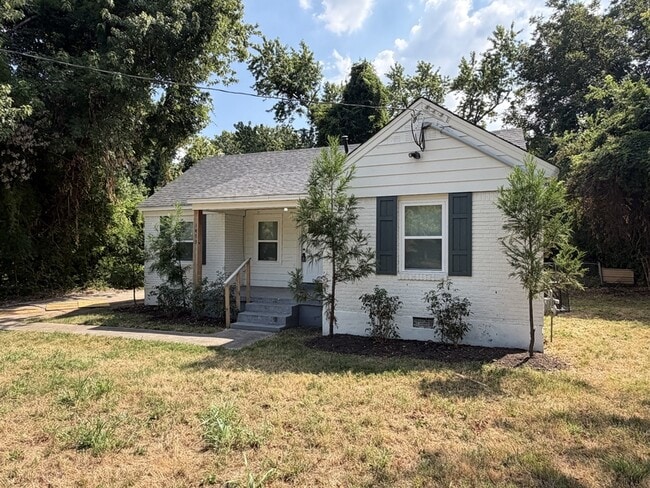 Photo - 1473 Oberle Avenue House