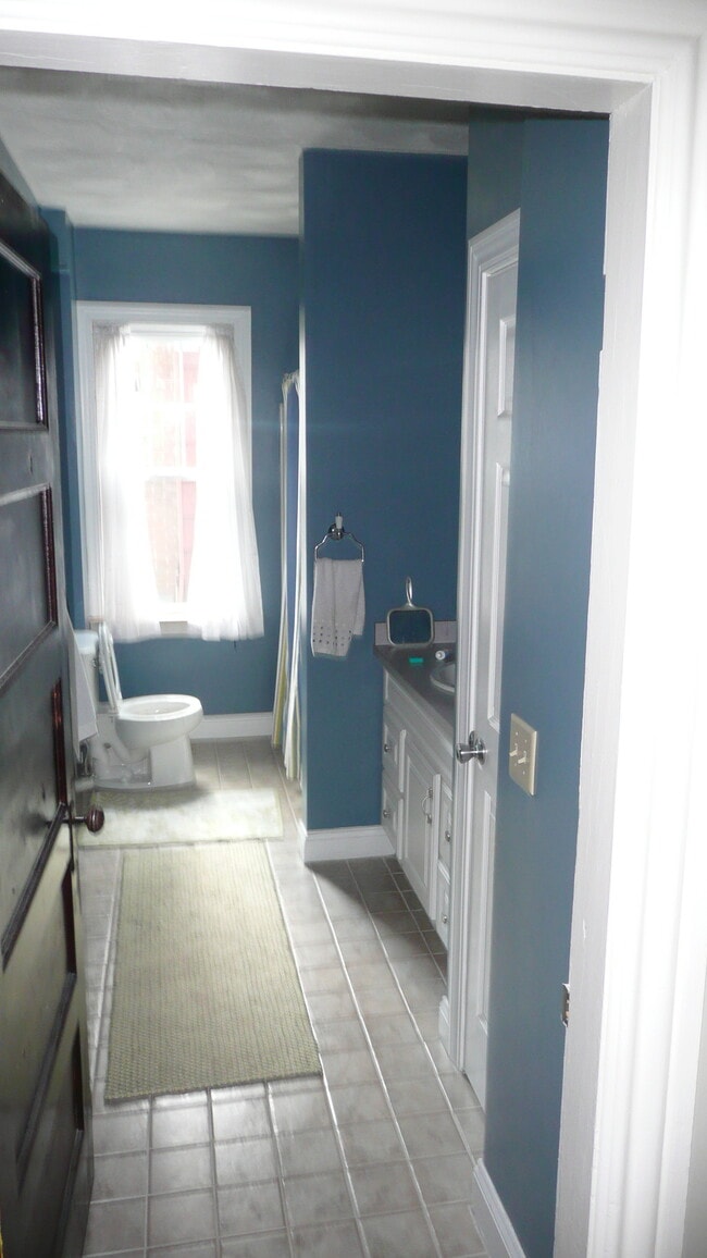 Building Photo - 138 Chapin Ave