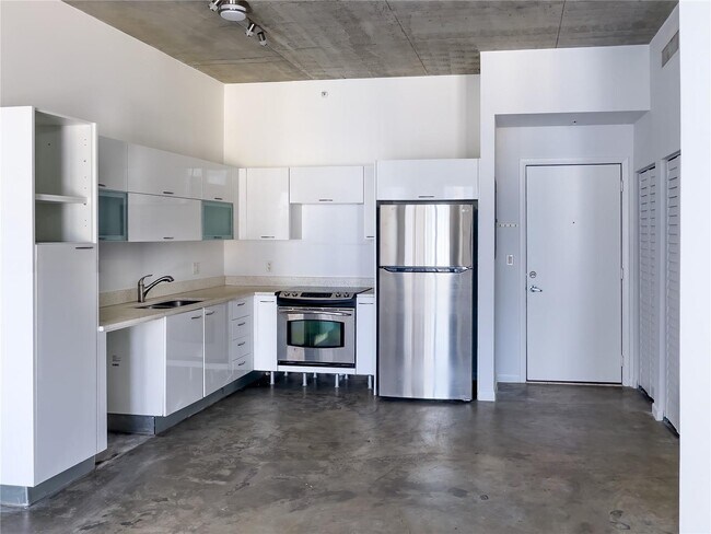 Foto del edificio - 133 NE 2nd Ave