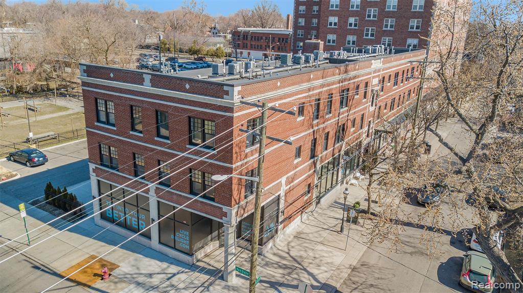 Primary Photo - 1400 Van Dyke St