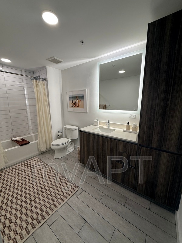 Foto del edificio - 3111 Midtown Blvd
