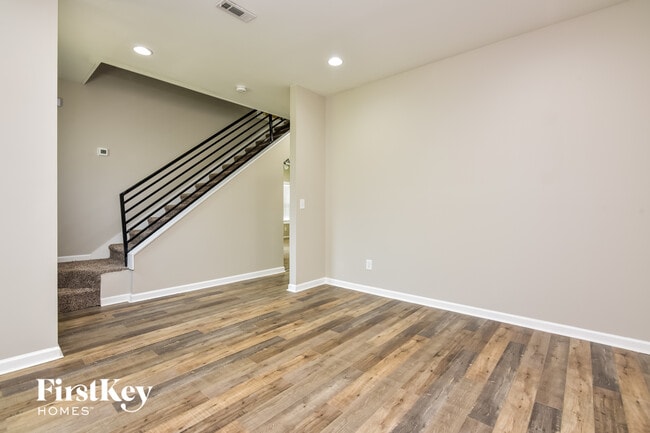 Foto del edificio - 6188 Leverett Dr