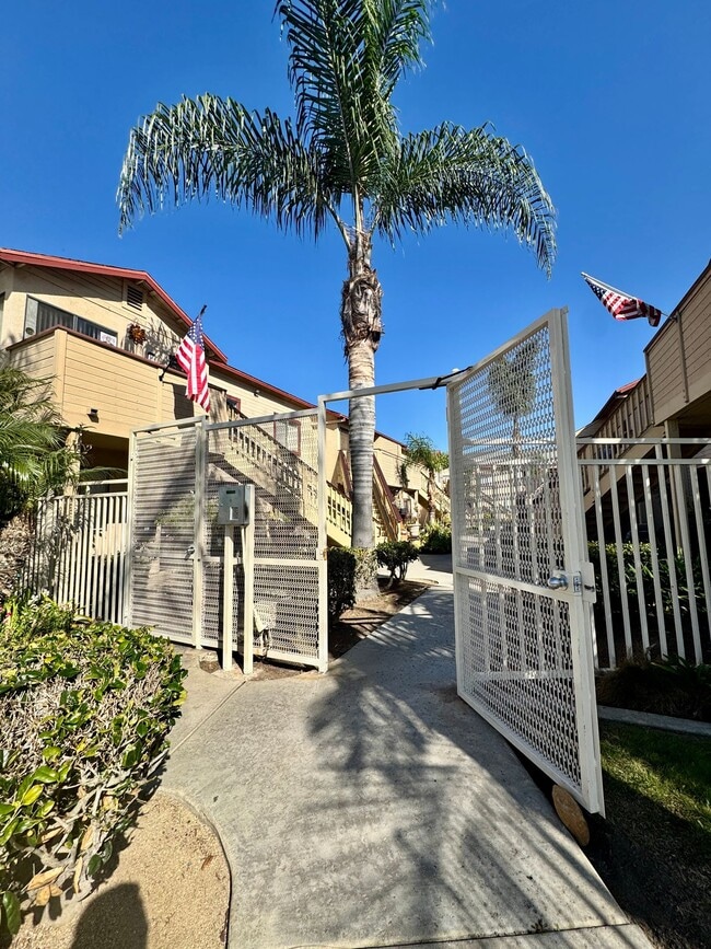 Building Photo - 1 Bedroom, 1 Bath - 55+ Senior Living Community