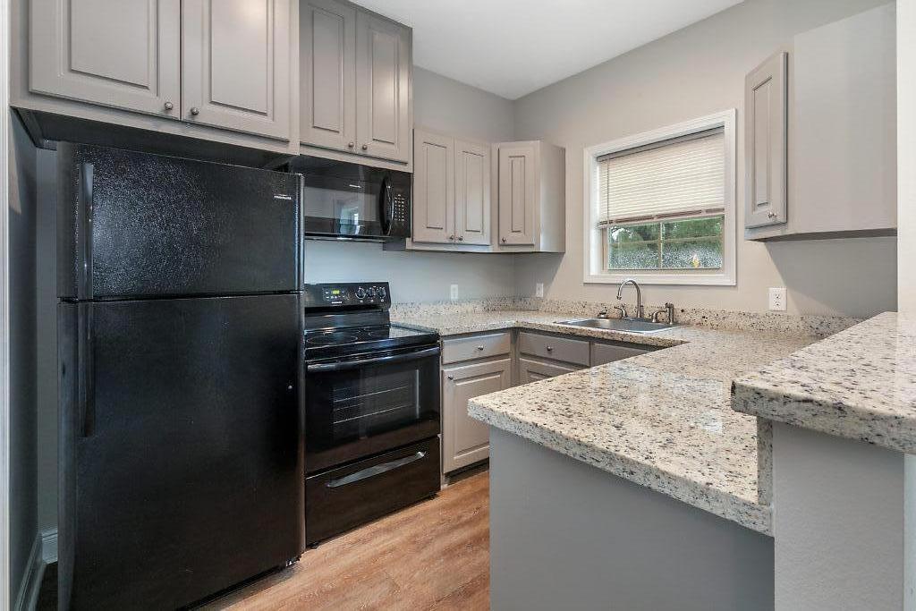 Foto principal - 2725 Smith Ferry Rd