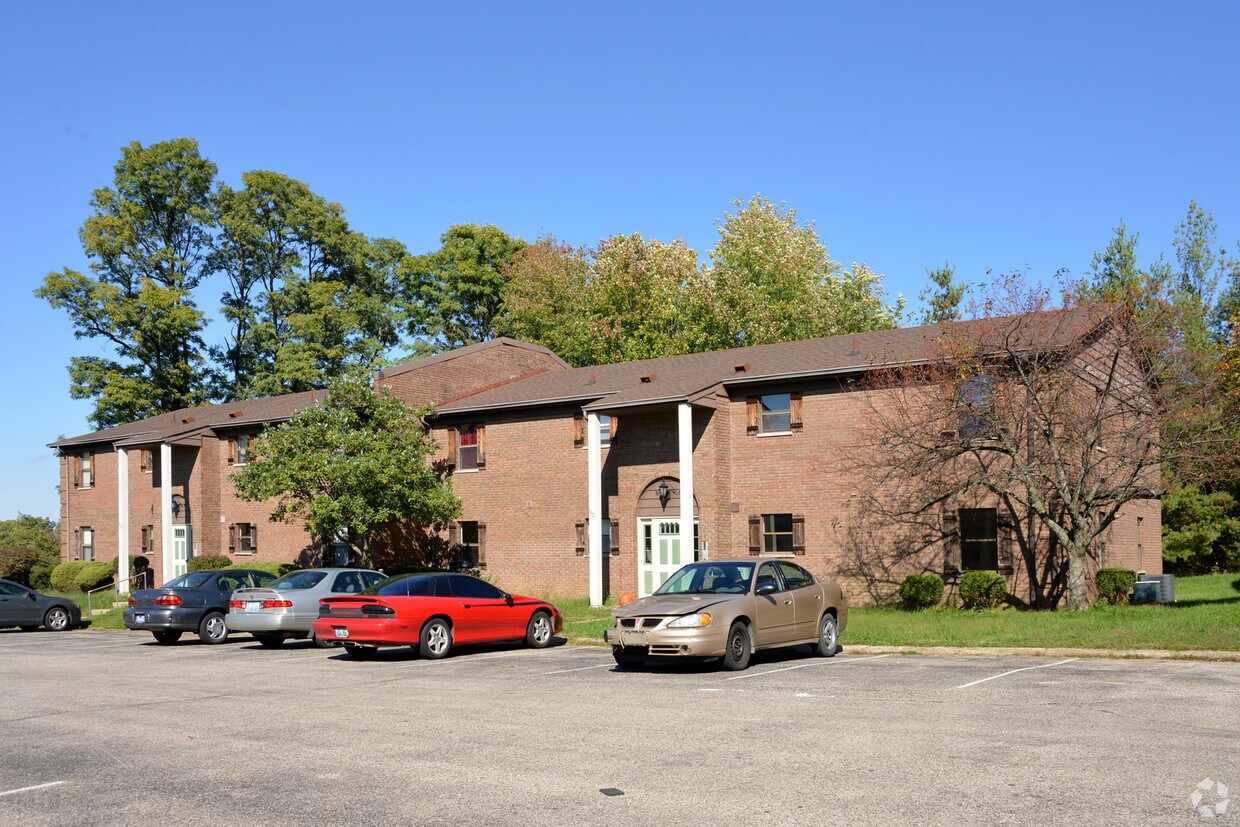 Foto principal - Chateau-Ridge Apartments