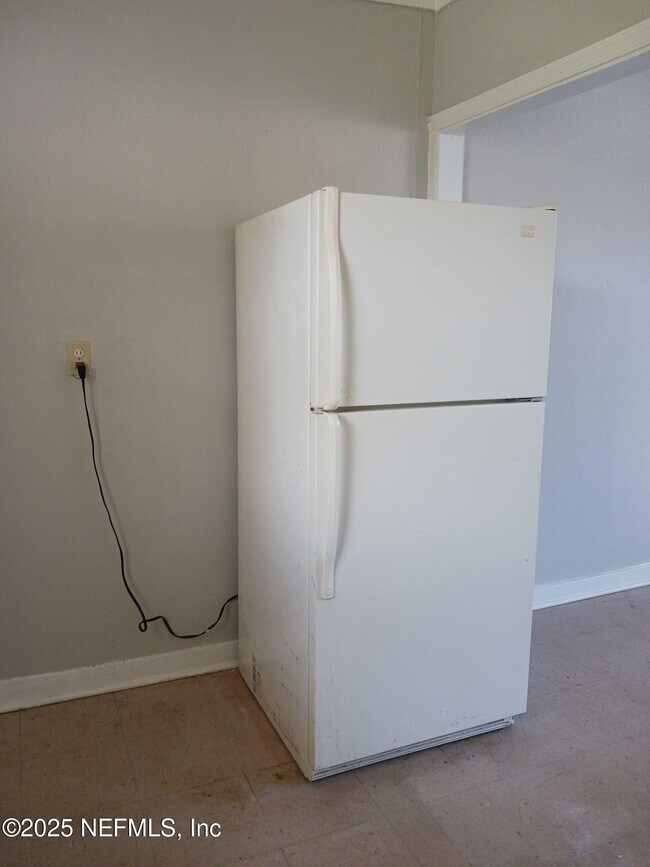 Foto del edificio - 2102 Brooklyn Rd