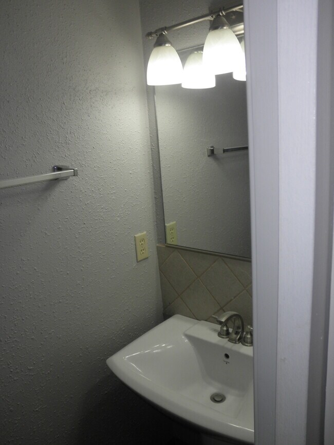 Foto del edificio - 3845 Northwest Chemult Place