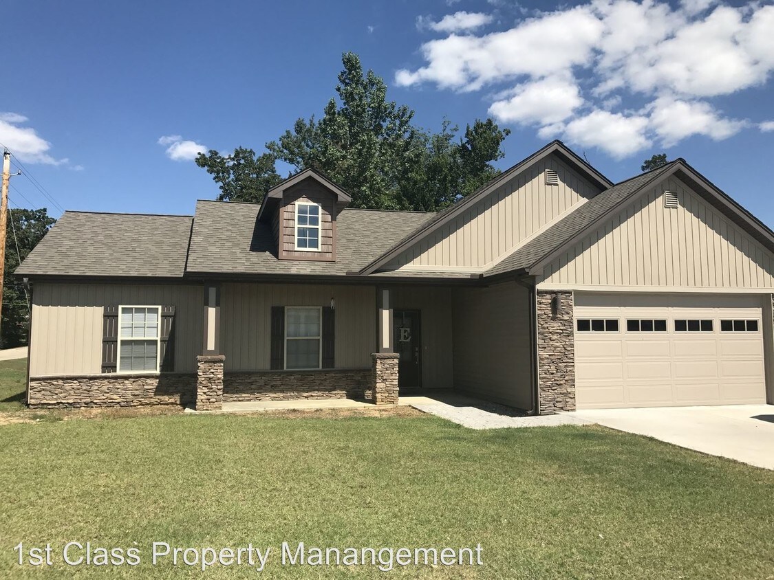 Primary Photo - 3 br, 2 bath House - 102 Deerfield Dr