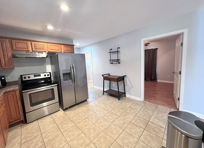 Building Photo - For Rent Davie County