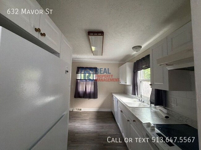 Building Photo - 632 Mavor St