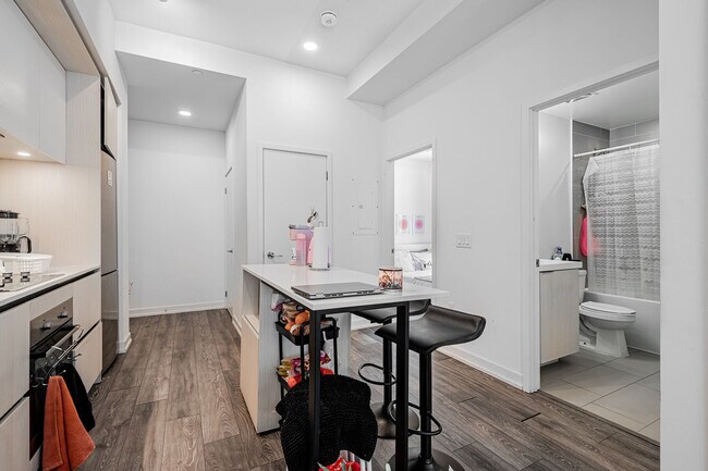 Photo du bâtiment - 34 Tubman Ave