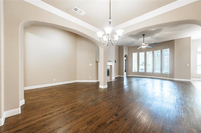 Building Photo - 10008 Broiles Ln