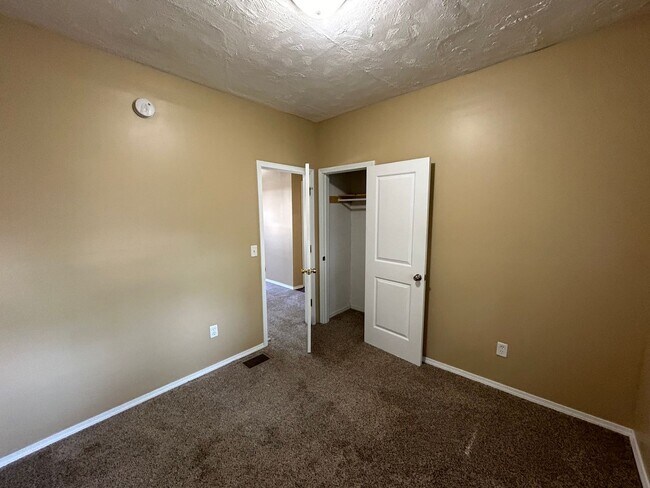Foto del edificio - 3 bed / 1 bath home near 27th and Randolph.