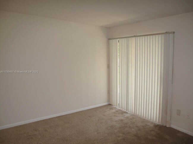 Building Photo - 9704 S Belfort Cir
