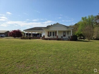 Building Photo - 855 Selah Church Rd