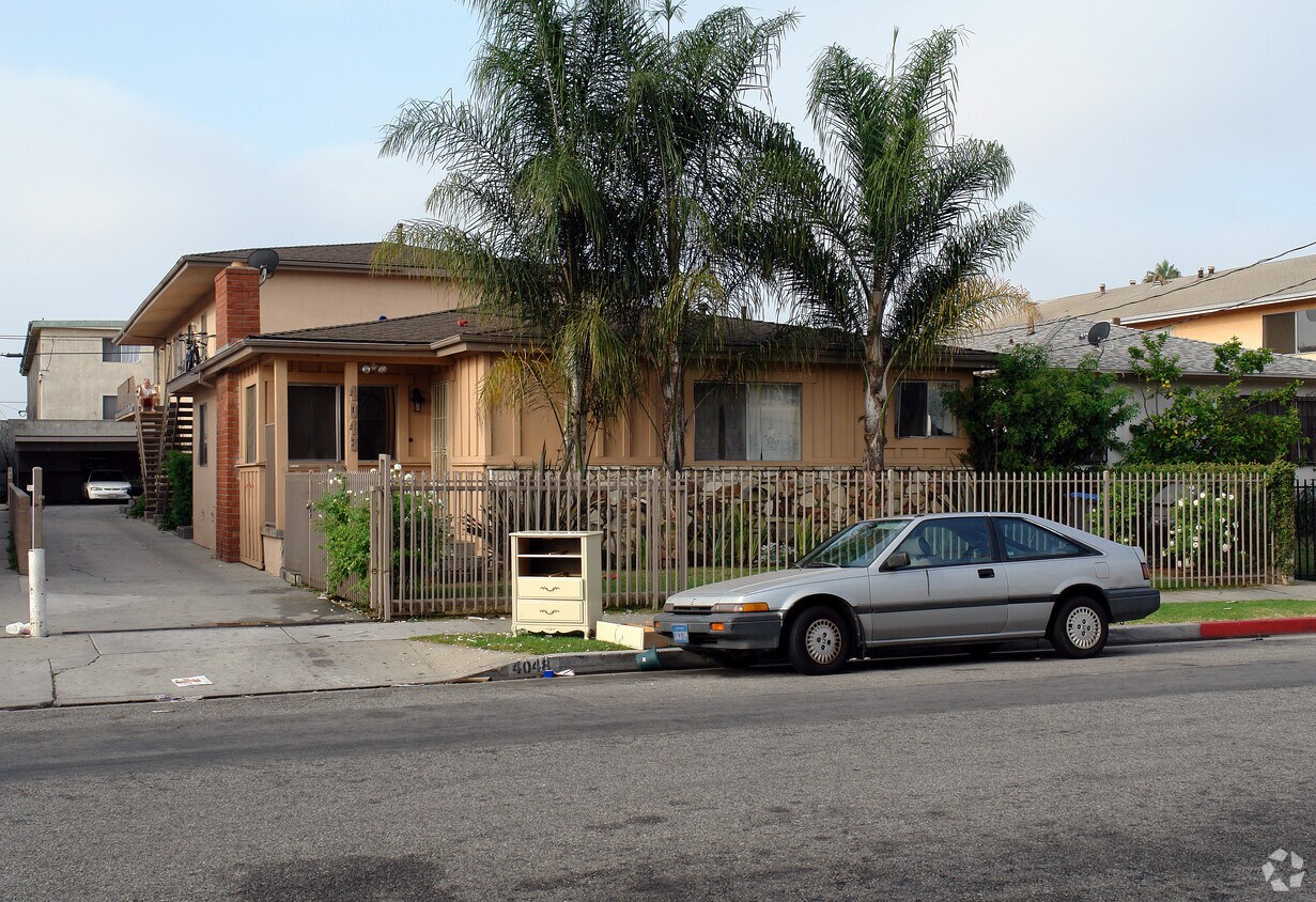 Primary Photo - 4048 W 139th St