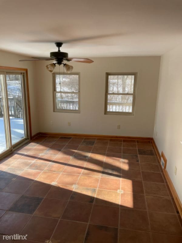 Building Photo - 4 br, 2 bath House - 4747 Dublin Rd