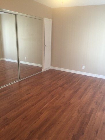 Foto del edificio - 1712 N Kingsley Dr