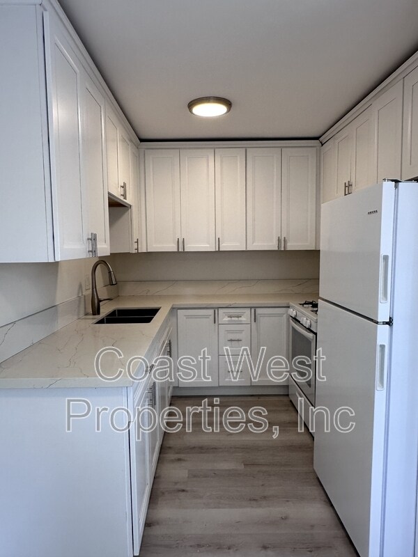 Foto del edificio - 1618 Reed Ave