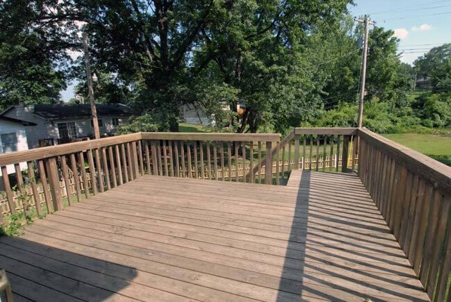 Building Photo - Maryland Heights Area