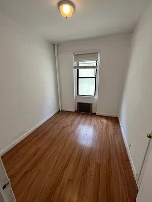 Building Photo - 21-58 35th St