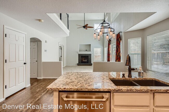 Building Photo - 3 br, 3 bath House - 10255 Alexa Lane