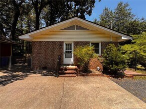 Building Photo - 6309 Greyfield Rd