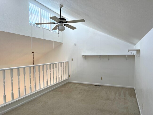 Upstairs Loft - 3115 Tom Green St
