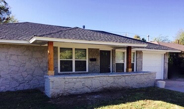 Building Photo - 9517 Ridgeview Dr