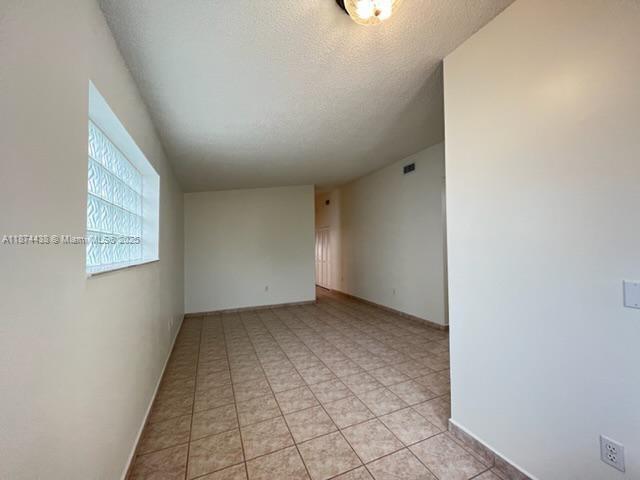Building Photo - 3559 W 71st Terrace