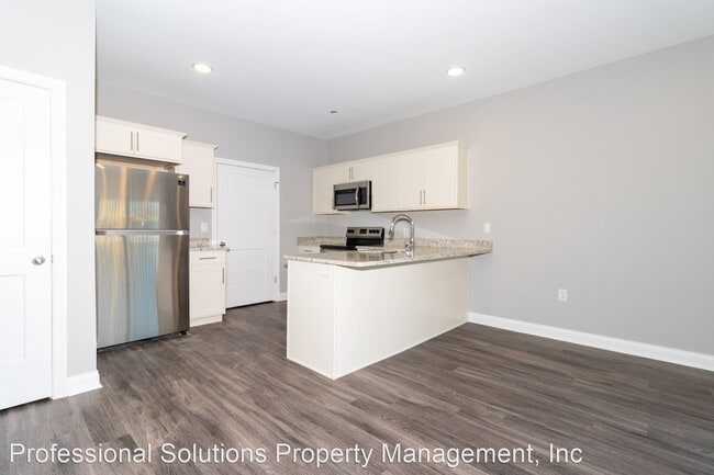 Building Photo - 3 br, 2.5 bath House - 100 Bellbrook Lane