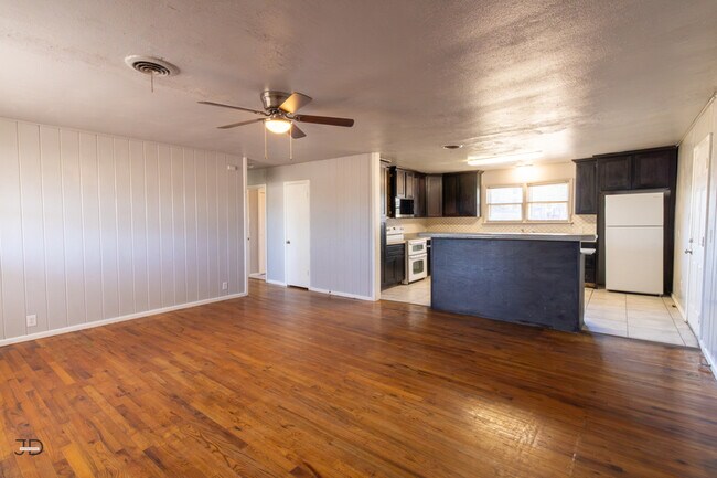 Foto del edificio - 6745 Southwest Pkwy