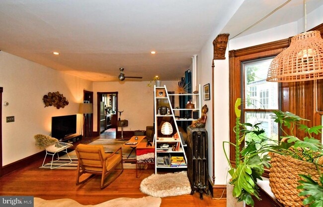 Foto del edificio - 365 2nd Ave