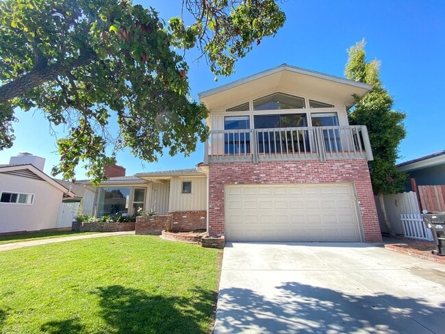 Foto del edificio - 5BD/3BA, POOL!! on Dorothy Dr. (Lease out,...