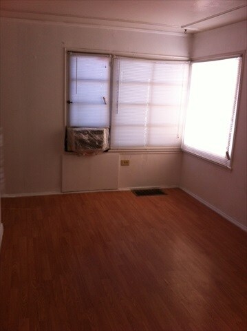 Primary Photo - 1022 S 9th Ave