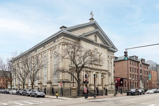 Foto del edificio - 771 Harrison Ave
