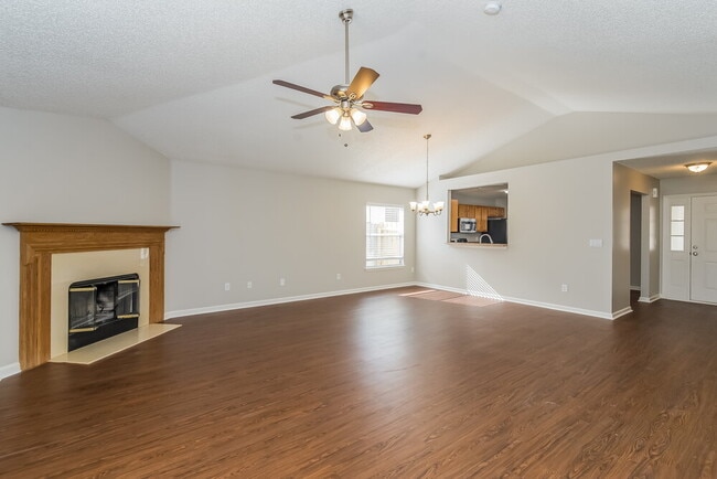 Building Photo - 847 Timberjack Ct