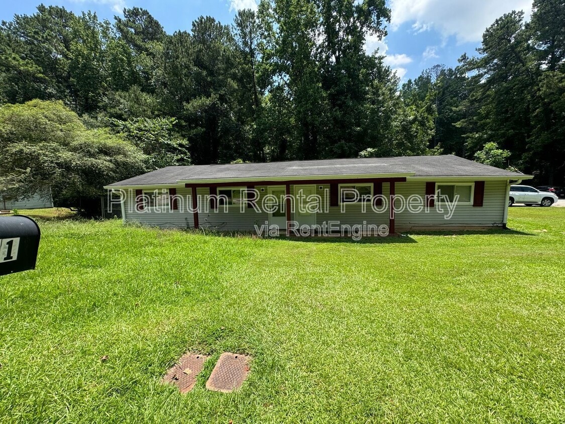 Primary Photo - 541 Springwood Dr