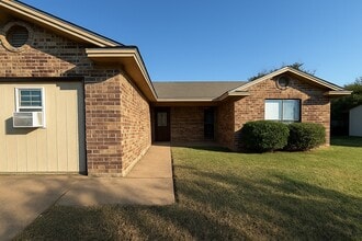Building Photo - 1410 W Torrey St