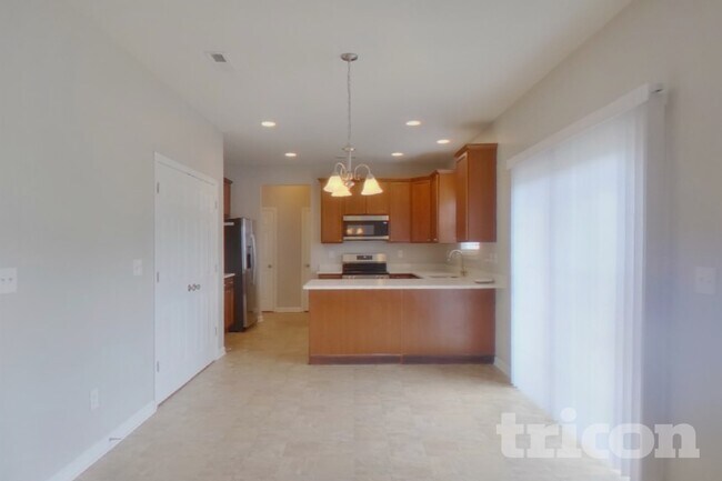 Foto del edificio - 9626 Rothman Ln