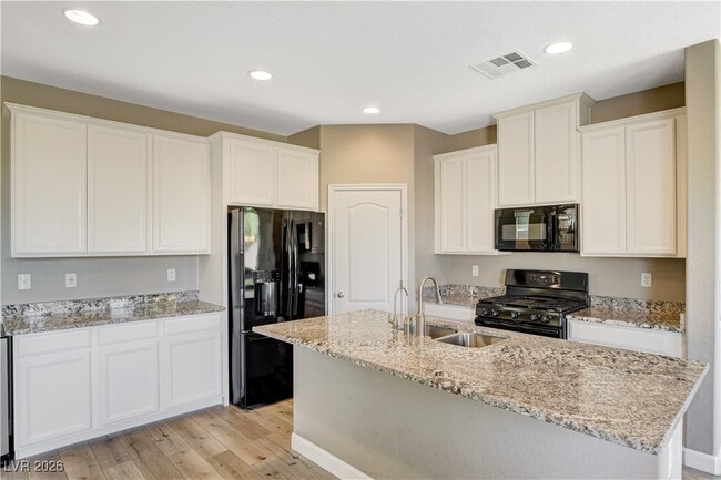 Building Photo - 3158 Balldelli Ct