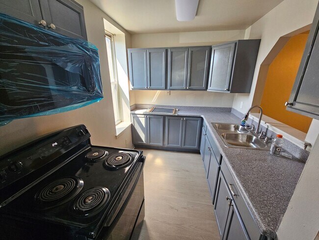 Foto del edificio - 1328 Lehman St